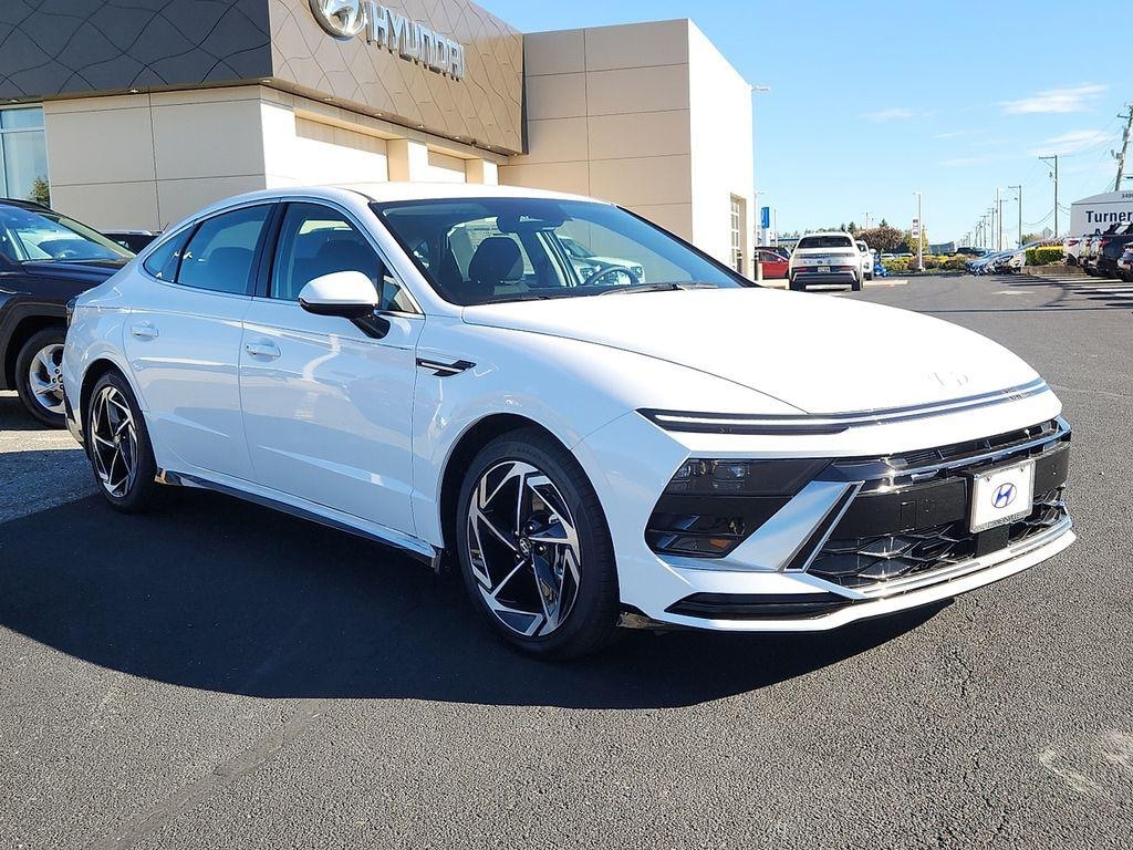 New 2026 Hyundai Sonata SEL Sport Sedan