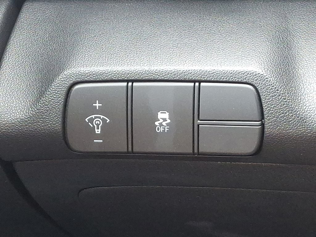 2024 Hyundai Elantra SEL - Photo 25