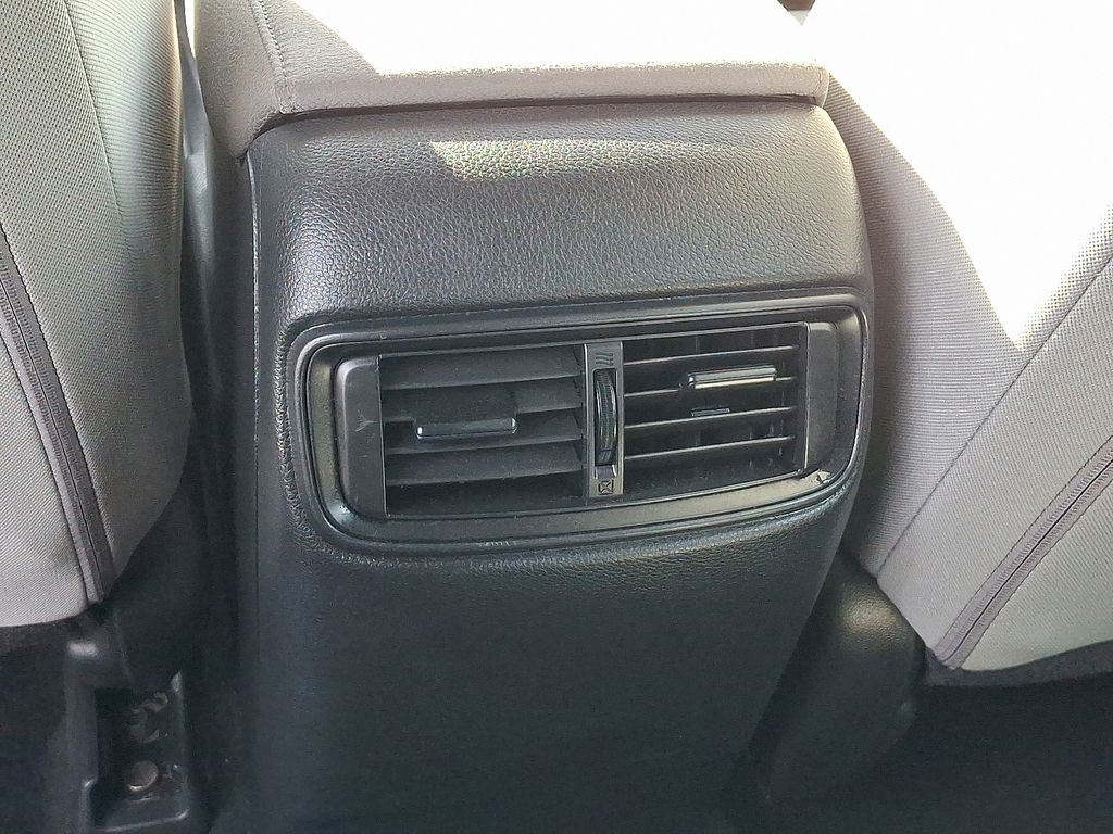 2020 Honda CR-V LX - Photo 11