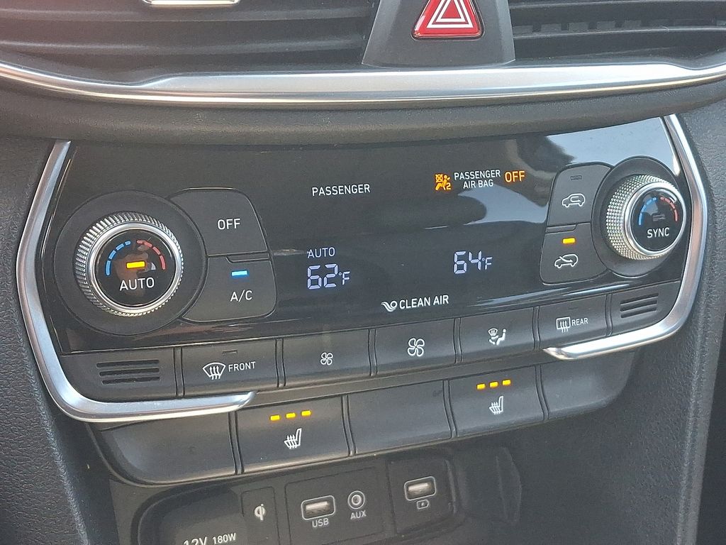 2020 Hyundai Santa Fe SEL - Photo 17
