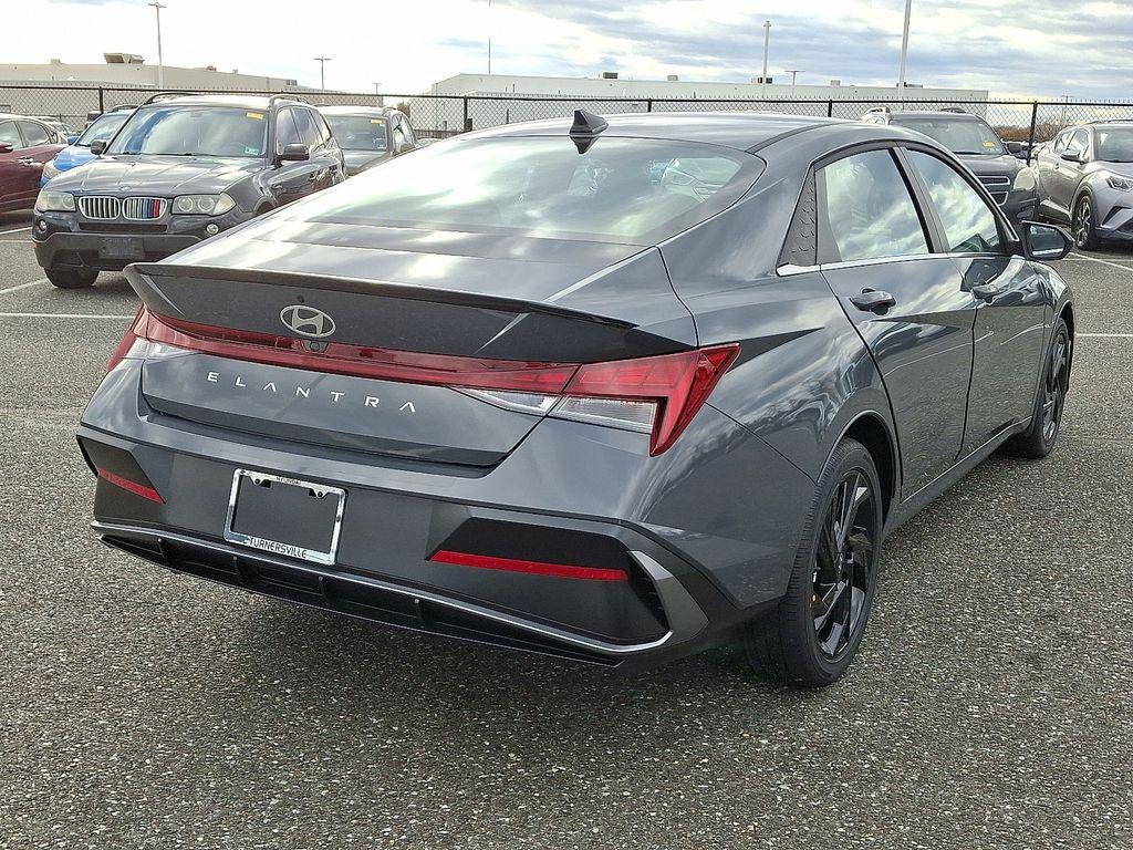 New 2026 Hyundai Elantra SEL Sport Premium Sedan
