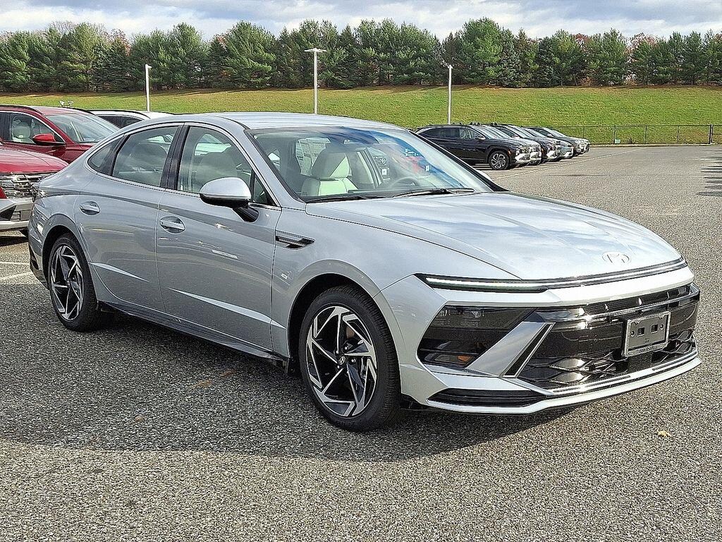 New 2026 Hyundai Sonata SEL Sport Sedan