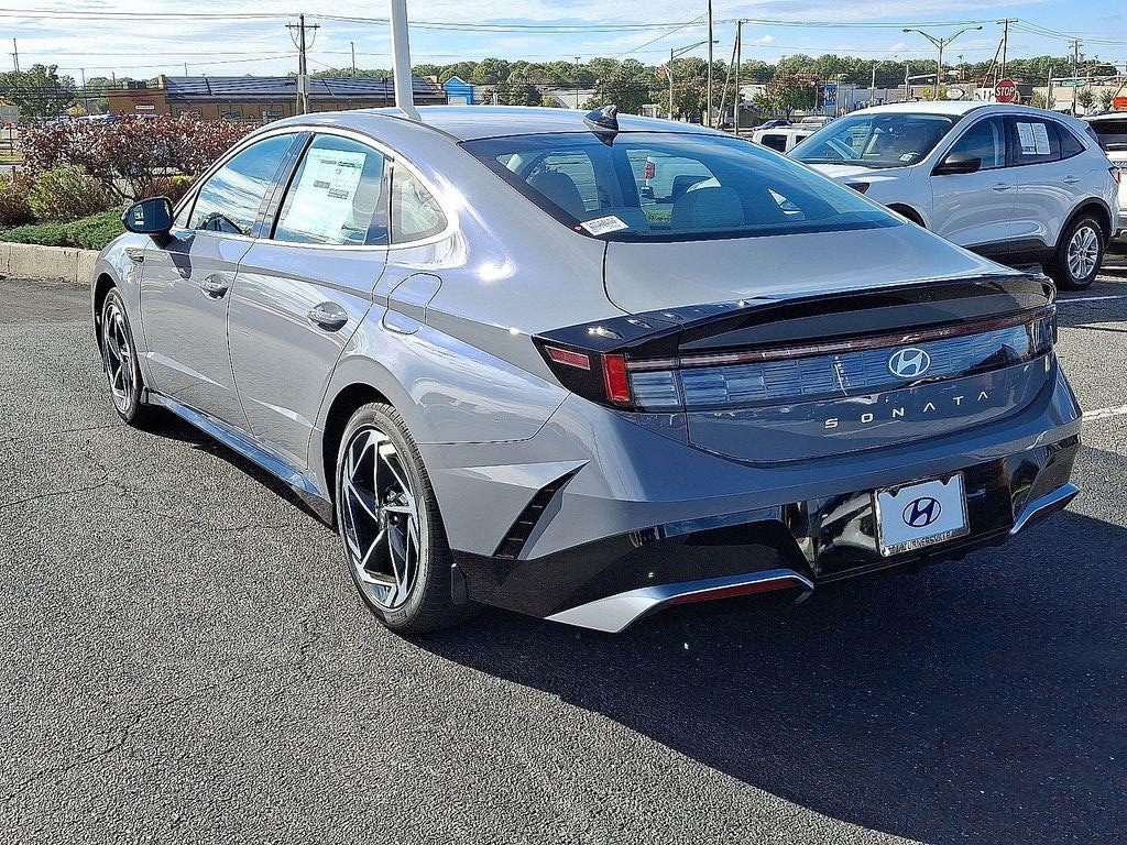 New 2026 Hyundai Sonata SEL Sport Sedan