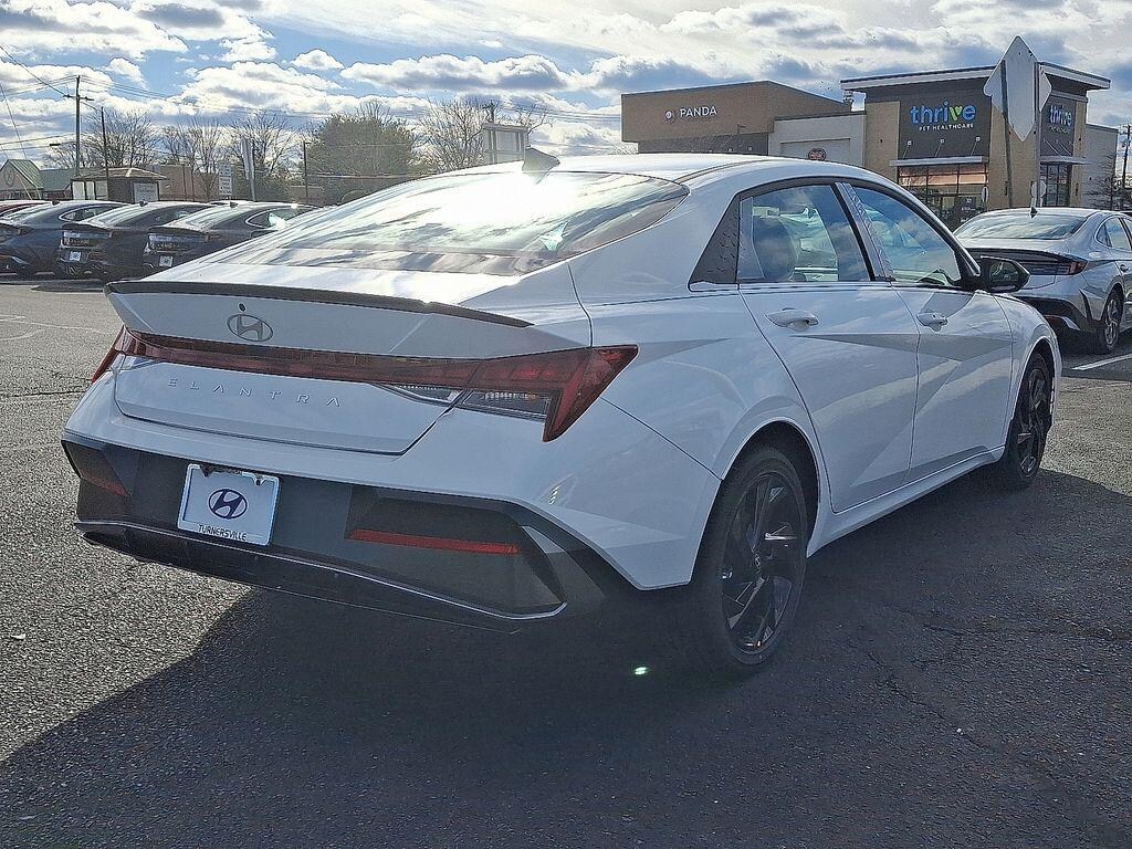 New 2026 Hyundai Elantra SEL Sport Premium Sedan