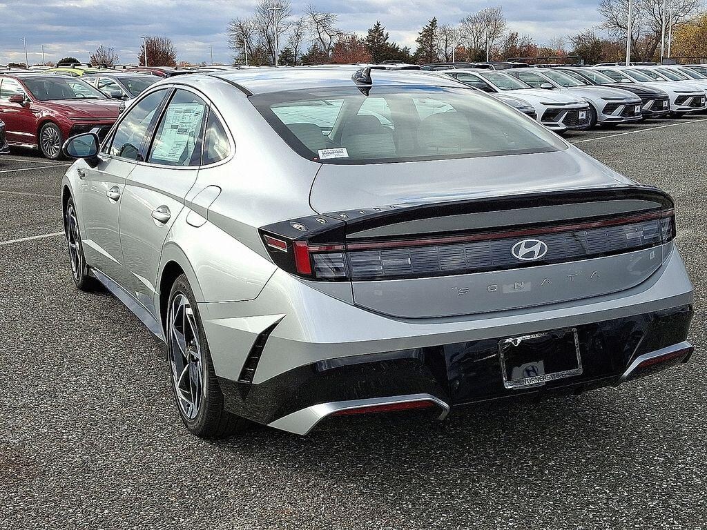 New 2026 Hyundai Sonata SEL Sport Sedan