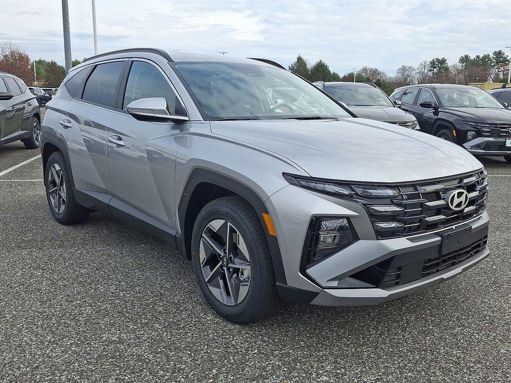 New 2026 Hyundai Tucson SEL Premium FWD SUV