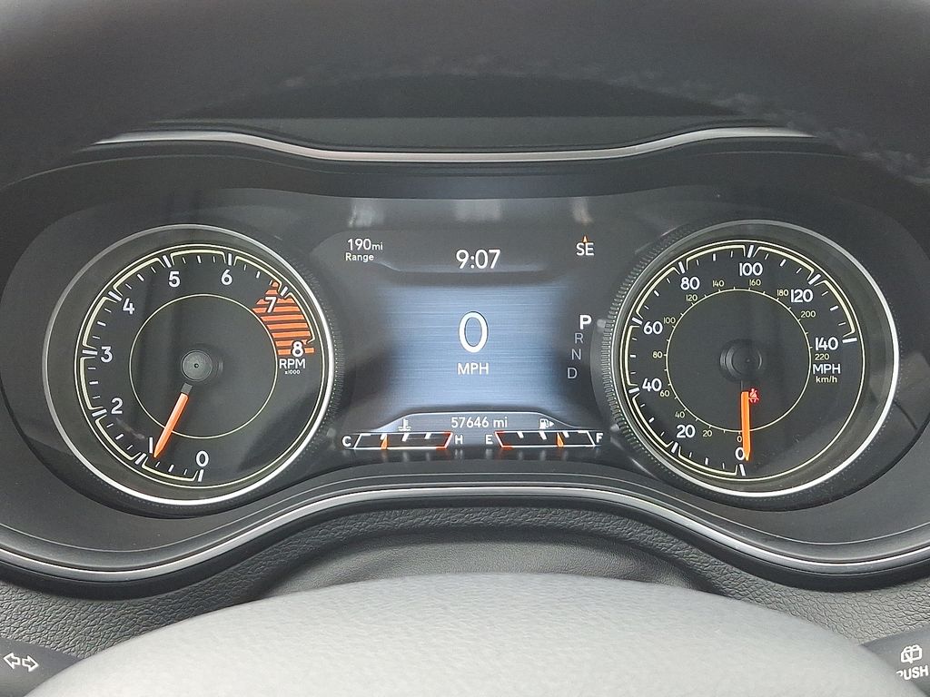 2021 Jeep Cherokee Latitude Lux - Photo 21