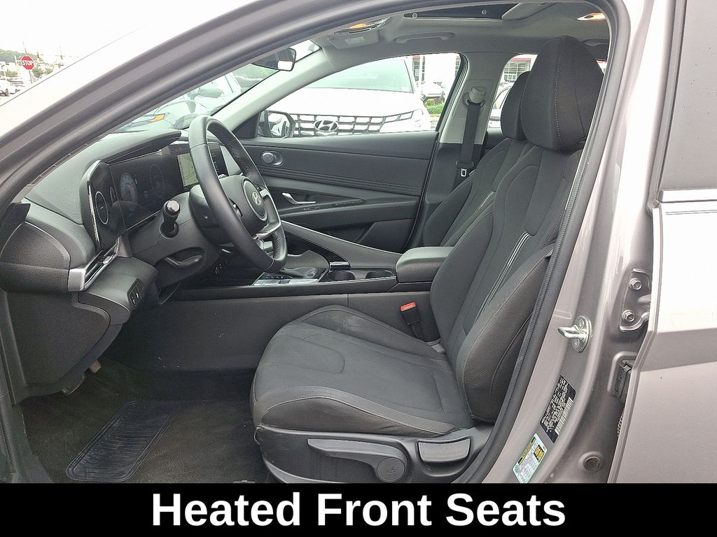 2024 Hyundai Elantra SEL - Photo 15