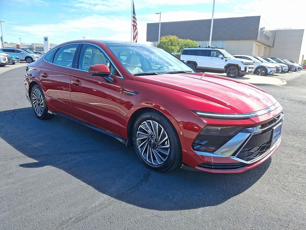 Certified 2024 Hyundai Sonata Hybrid Limited Sedan
