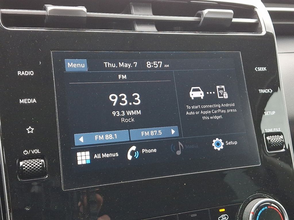 2023 Hyundai Tucson SE - Photo 17
