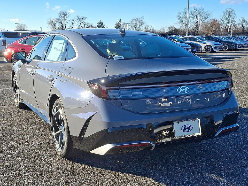 New 2026 Hyundai Sonata SEL Sport Sedan