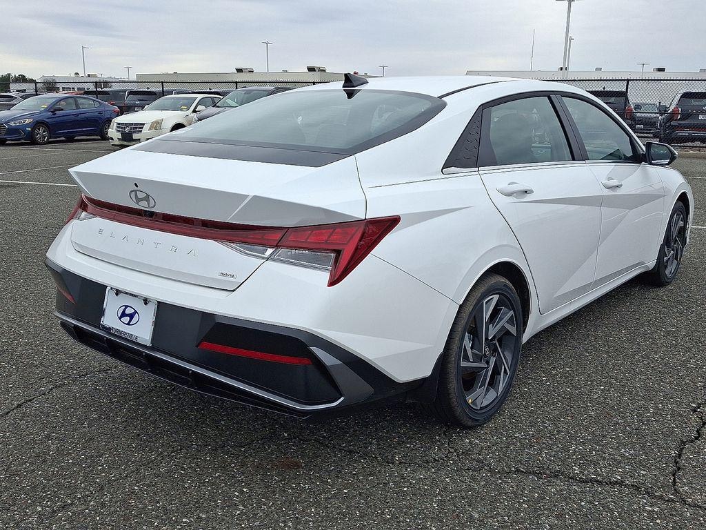 New 2026 Hyundai Elantra Hybrid Limited Sedan