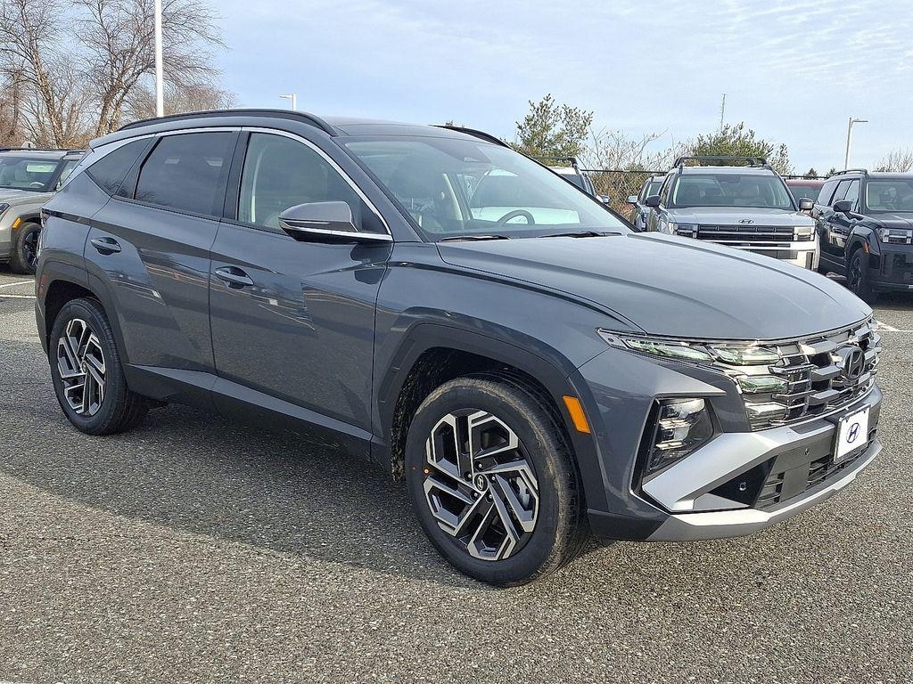 New 2026 Hyundai Tucson Hybrid Limited SUV