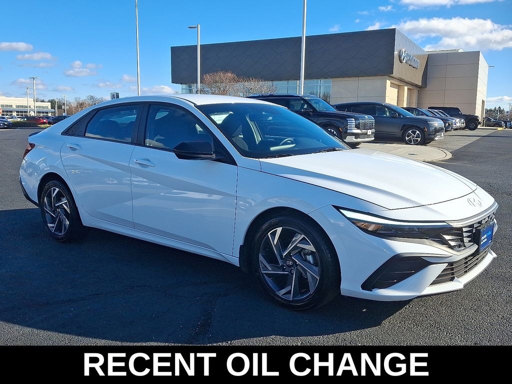 Certified 2025 Hyundai Elantra SEL Sport Sedan