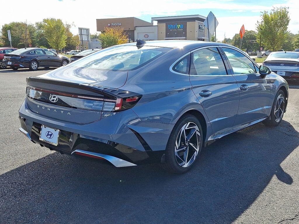 New 2026 Hyundai Sonata SEL Sport Sedan