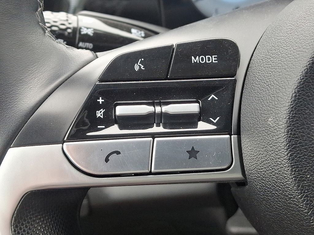 2024 Hyundai Elantra SEL - Photo 23