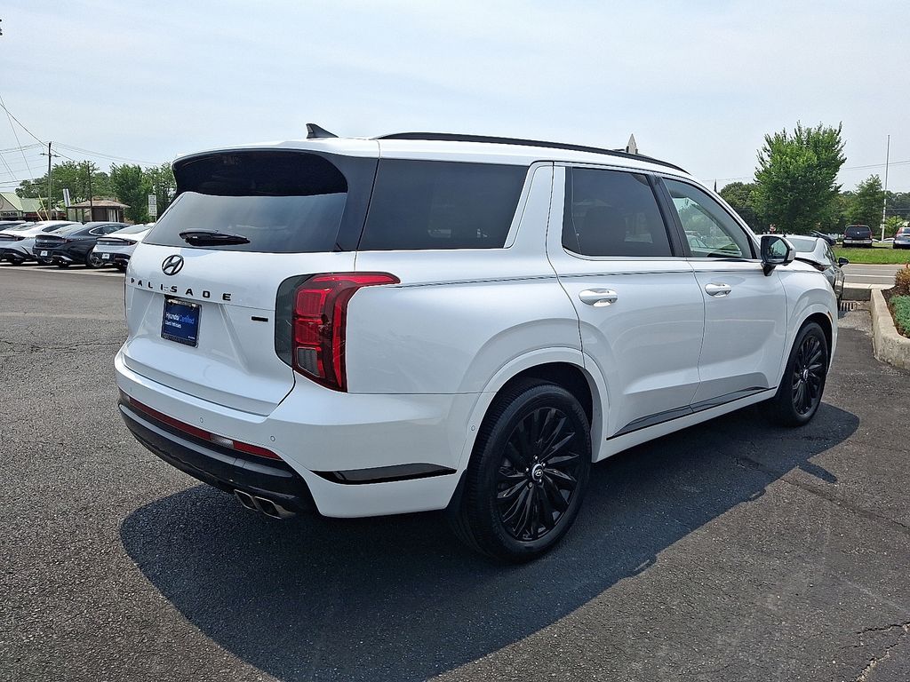 2025 Hyundai Palisade Calligraphy Night Edition - Photo 6