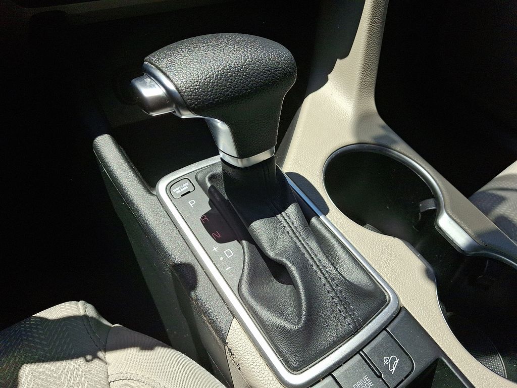 2020 Kia Sportage LX - Photo 16