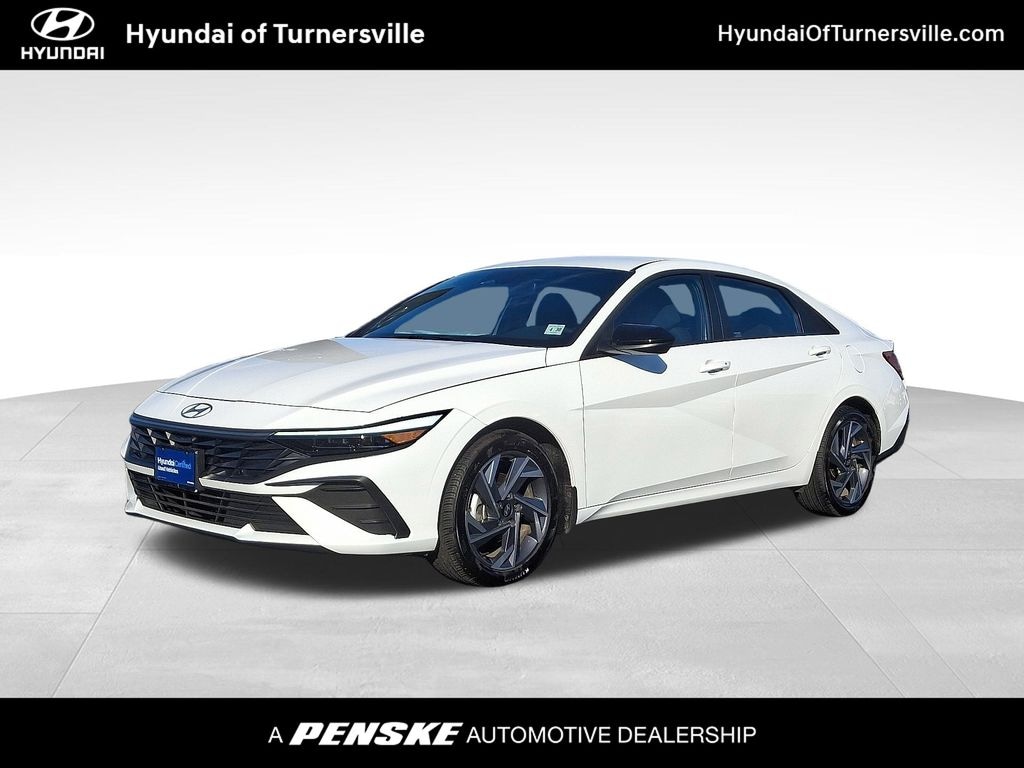 Certified 2025 Hyundai Elantra SEL Sport Sedan