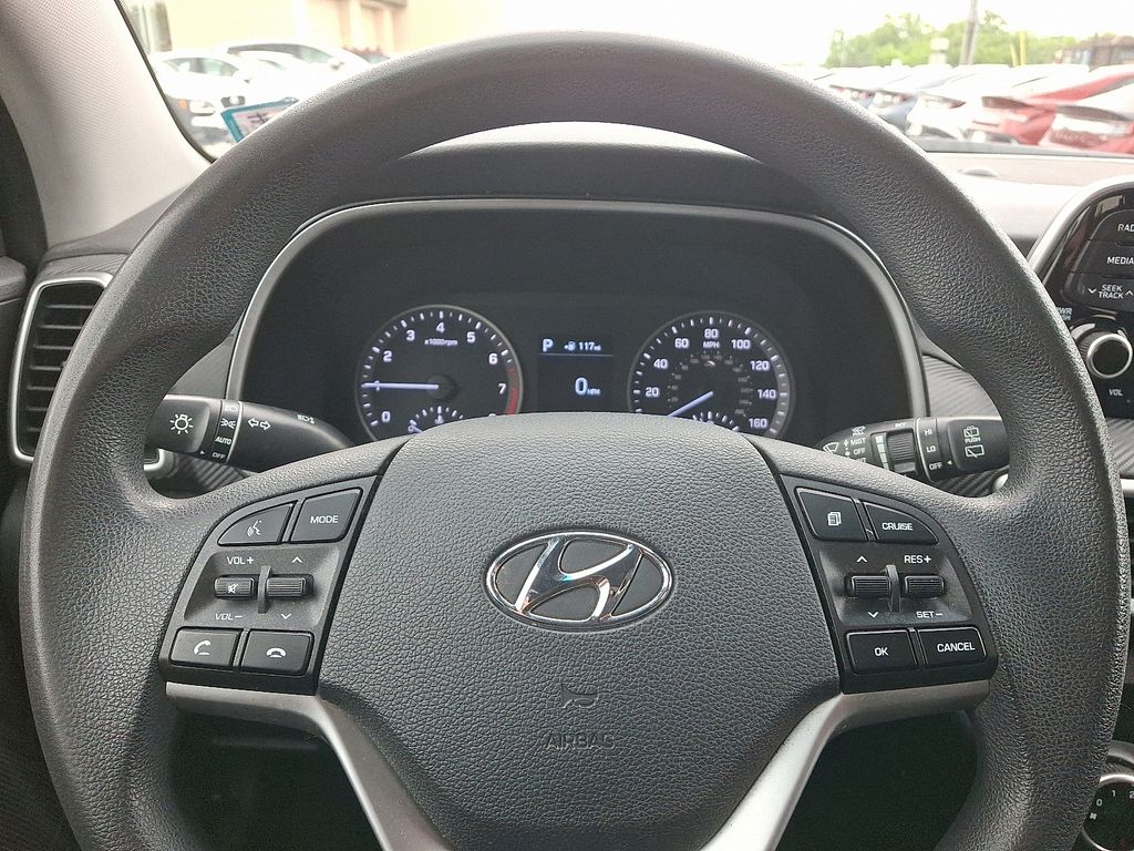 2019 Hyundai Tucson SE - Photo 18