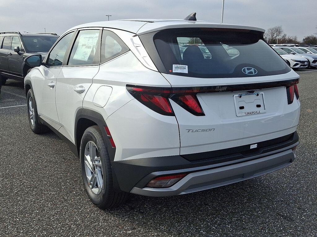 New 2026 Hyundai Tucson SE FWD SUV