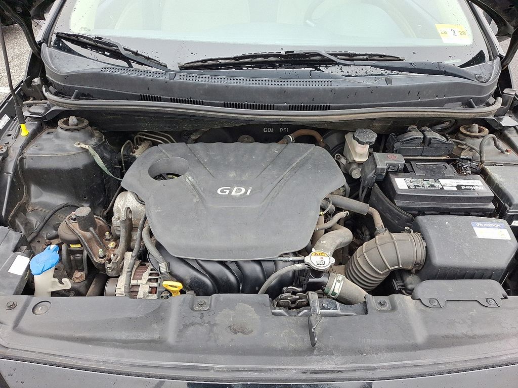 2016 Hyundai Accent SE - Photo 29