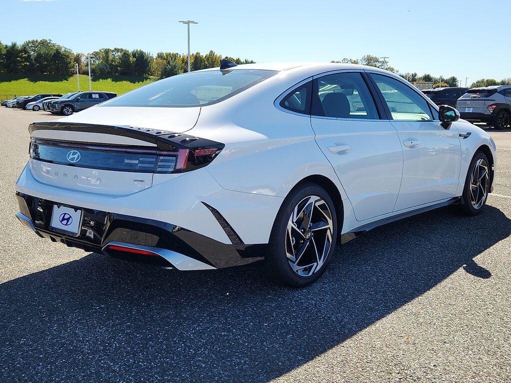 New 2026 Hyundai Sonata SEL Sport Sedan