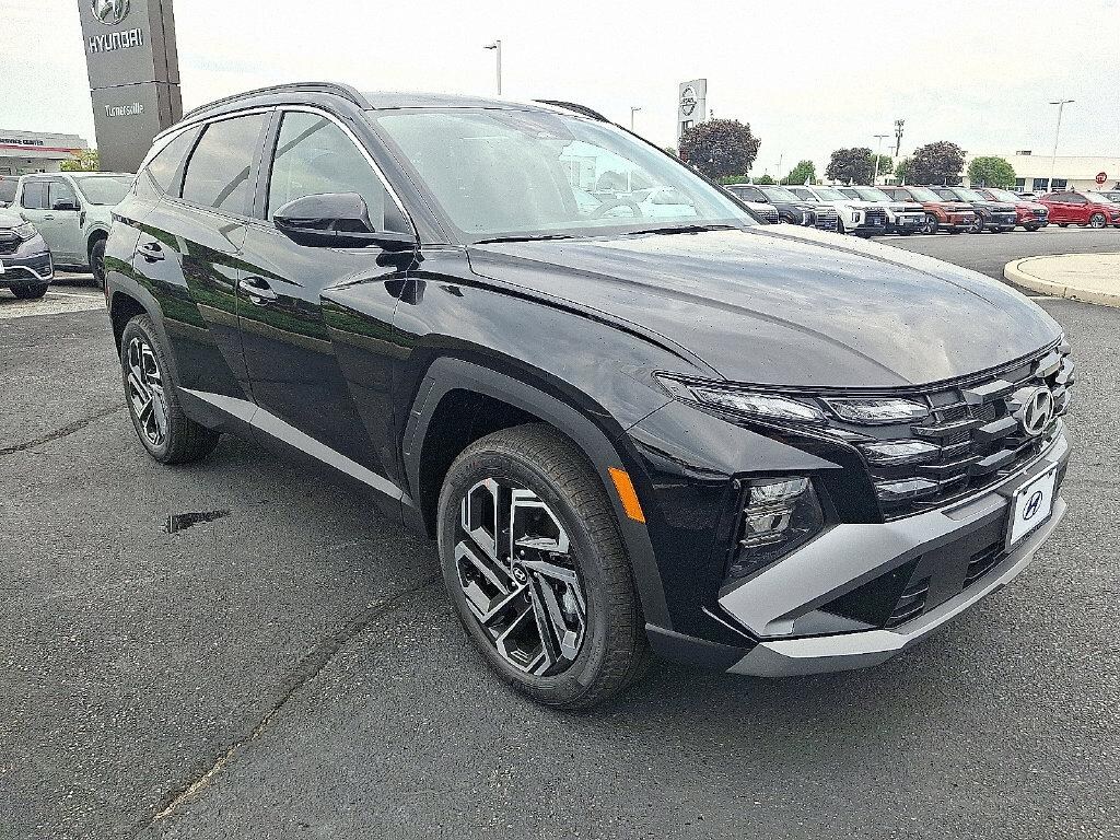New 2026 Hyundai Tucson SEL Plus AWD SUV
