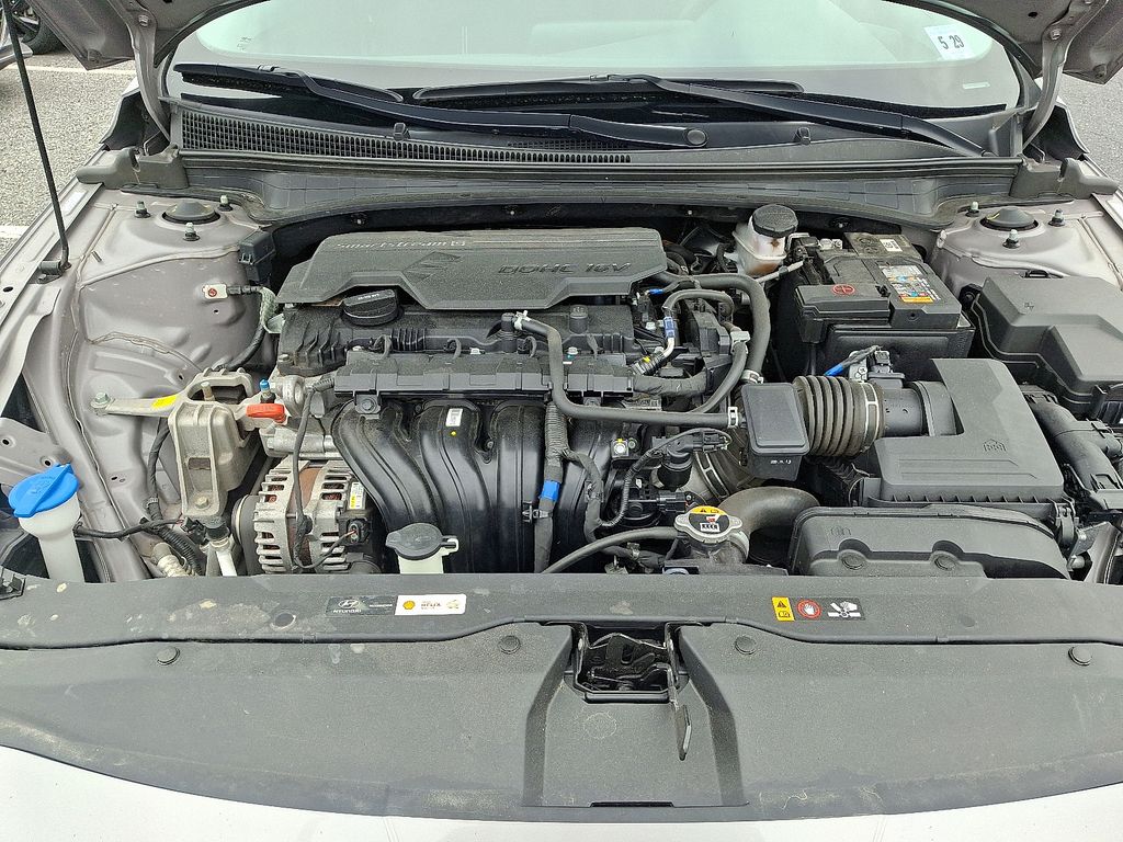 2024 Hyundai Elantra SEL - Photo 31