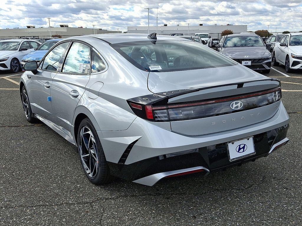 New 2026 Hyundai Sonata SEL Sport Sedan