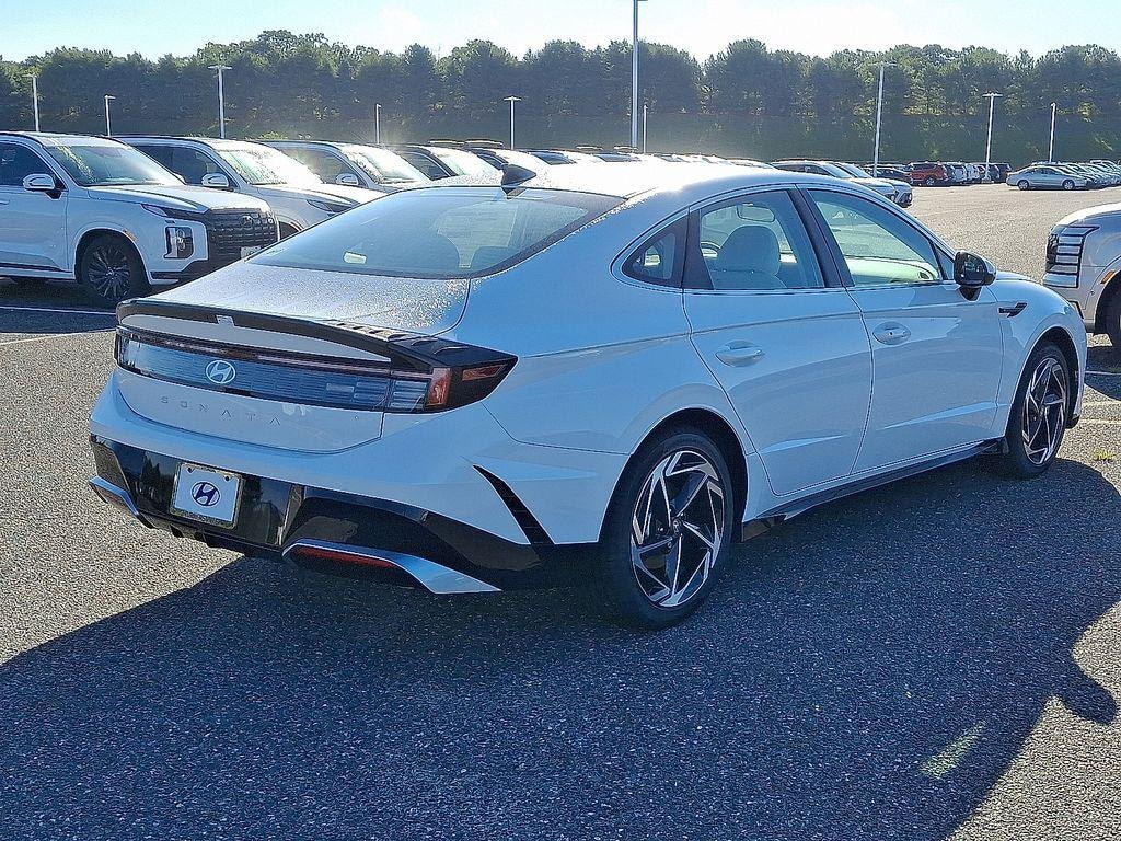 New 2026 Hyundai Sonata SEL Sport Sedan