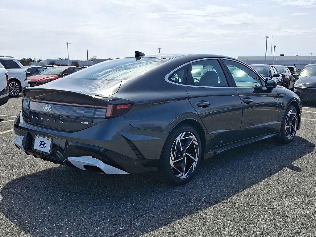 New 2026 Hyundai Sonata SEL Sport Sedan