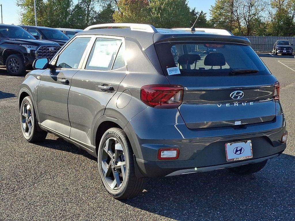 New 2026 Hyundai Venue SEL SUV
