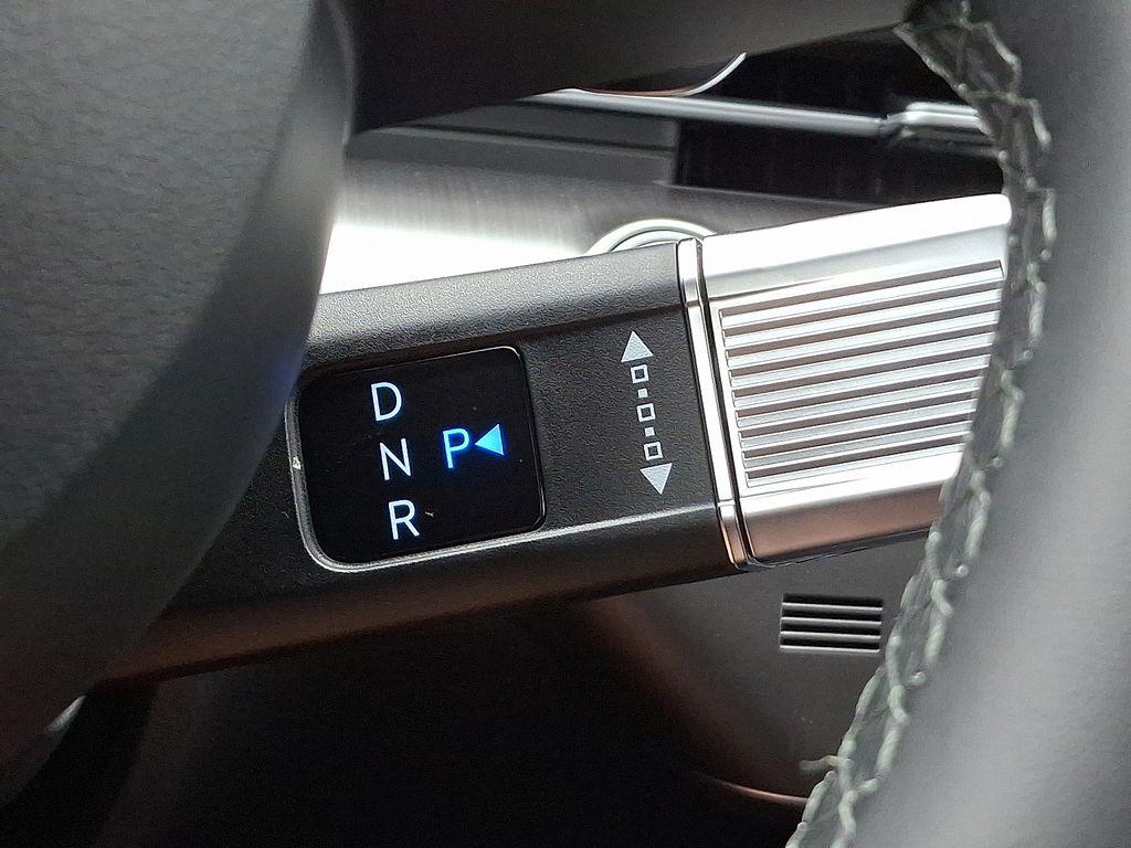 2025 Hyundai Kona SEL Convenience - Photo 7