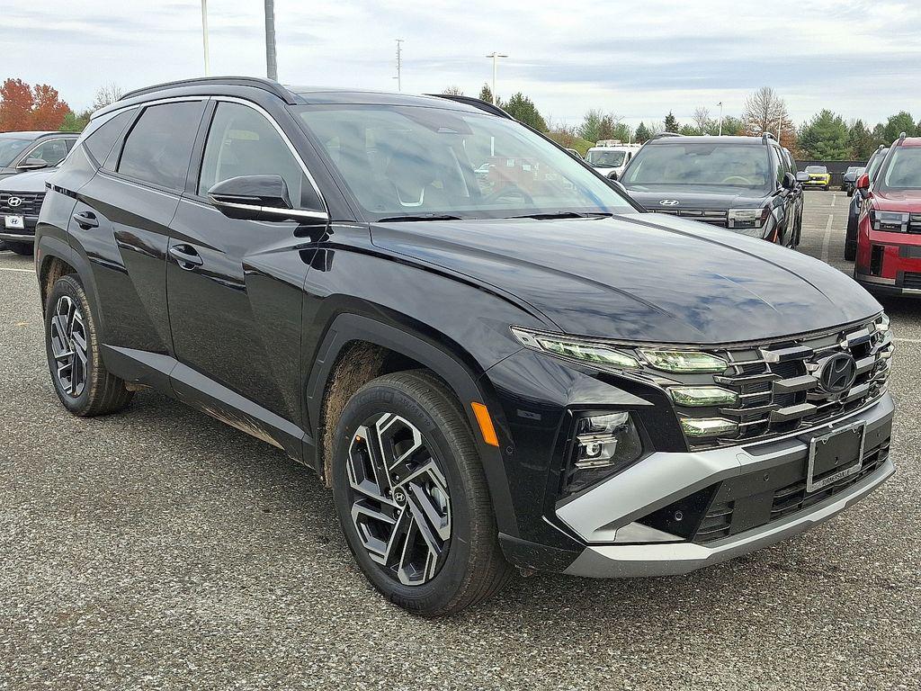 2026 Hyundai Tucson Limited photo 2