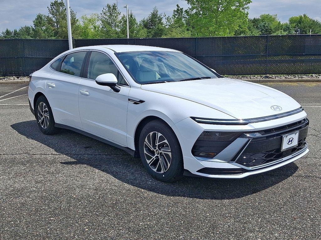 New 2026 Hyundai Sonata Hybrid Blue Sedan