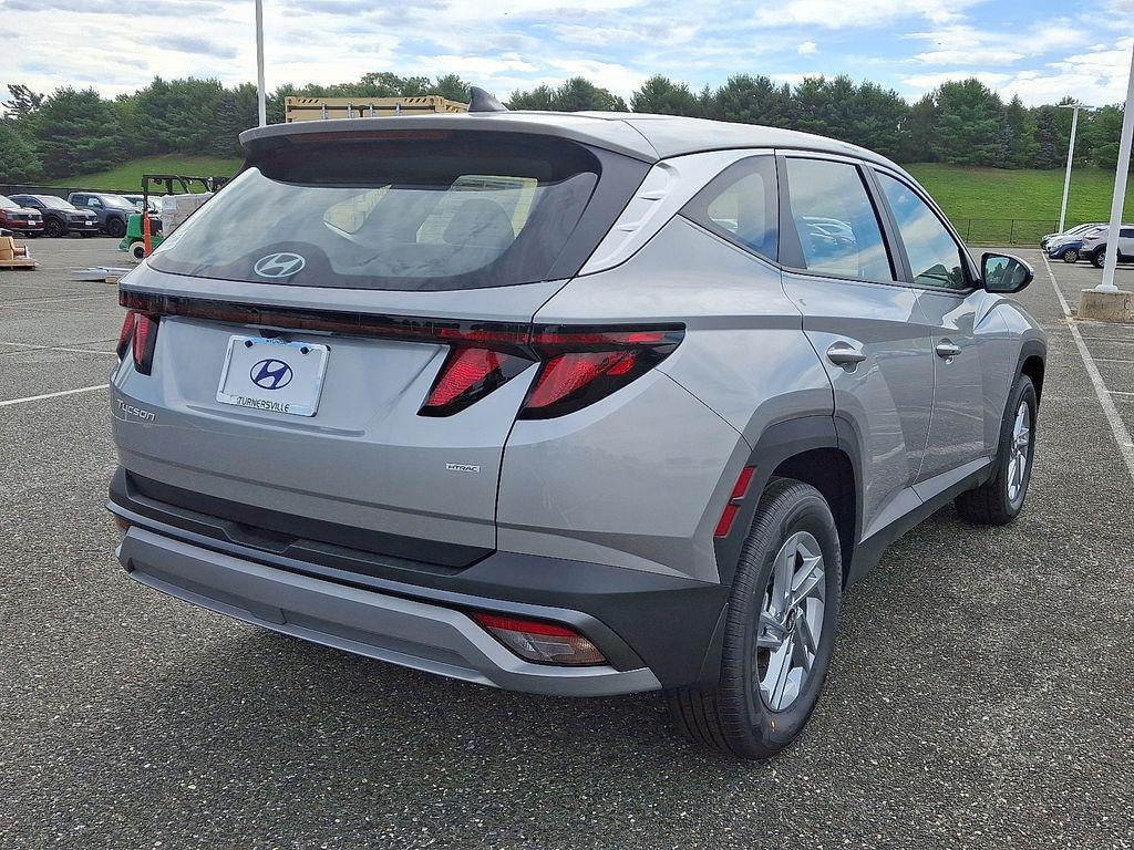 New 2025 Hyundai Tucson SE AWD SUV