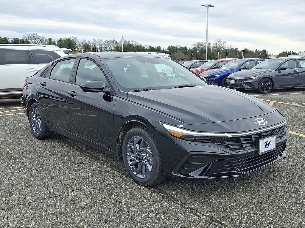 New 2026 Hyundai Elantra Hybrid Blue Sedan
