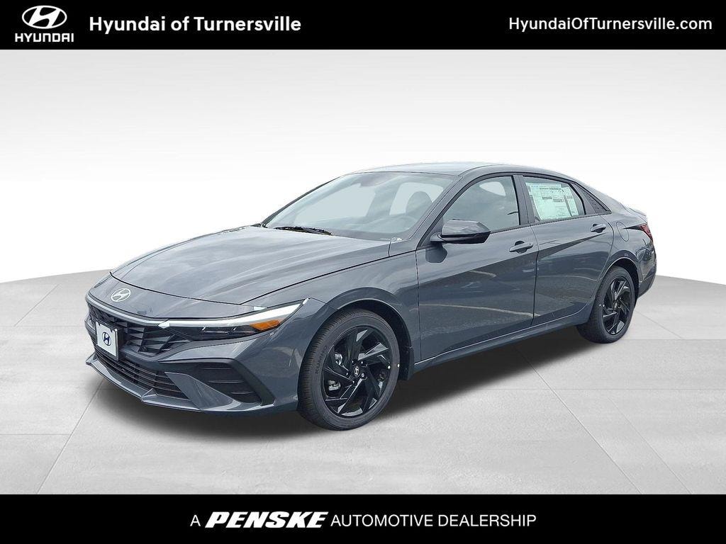 New 2026 Hyundai Elantra SEL Sport Sedan