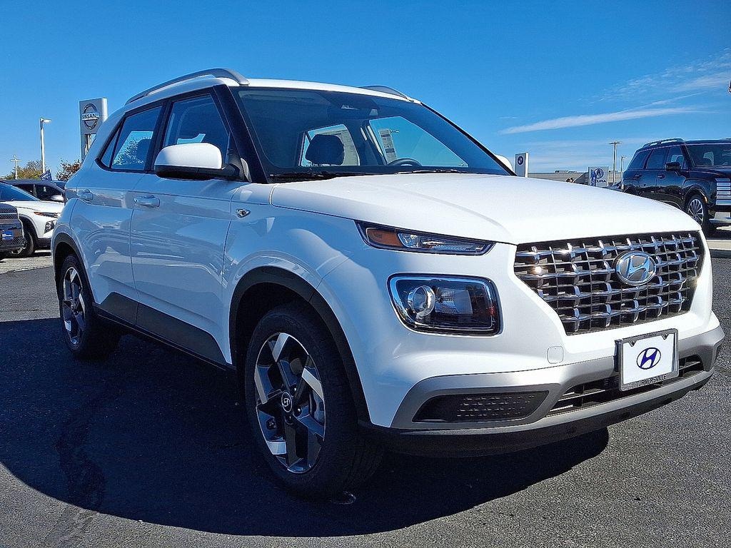 New 2026 Hyundai Venue SEL SUV