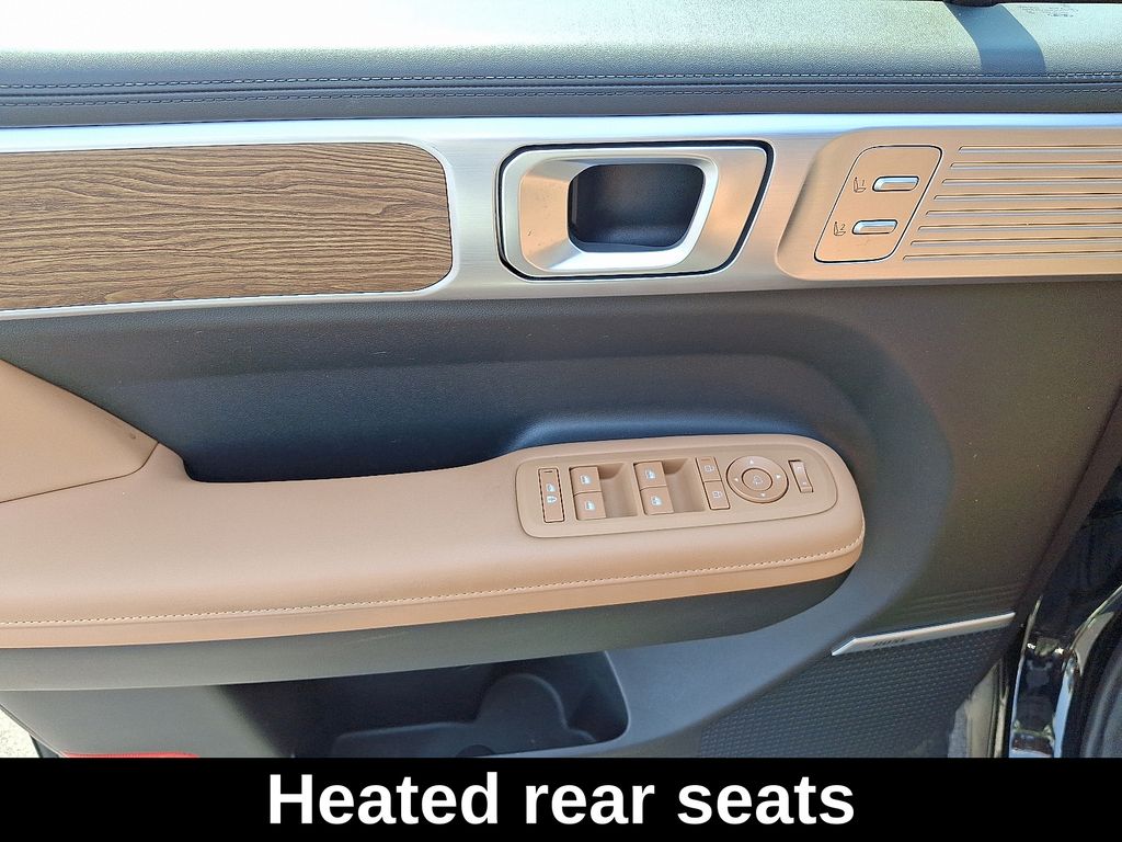 2024 Hyundai Santa Fe Limited HEV - Photo 15