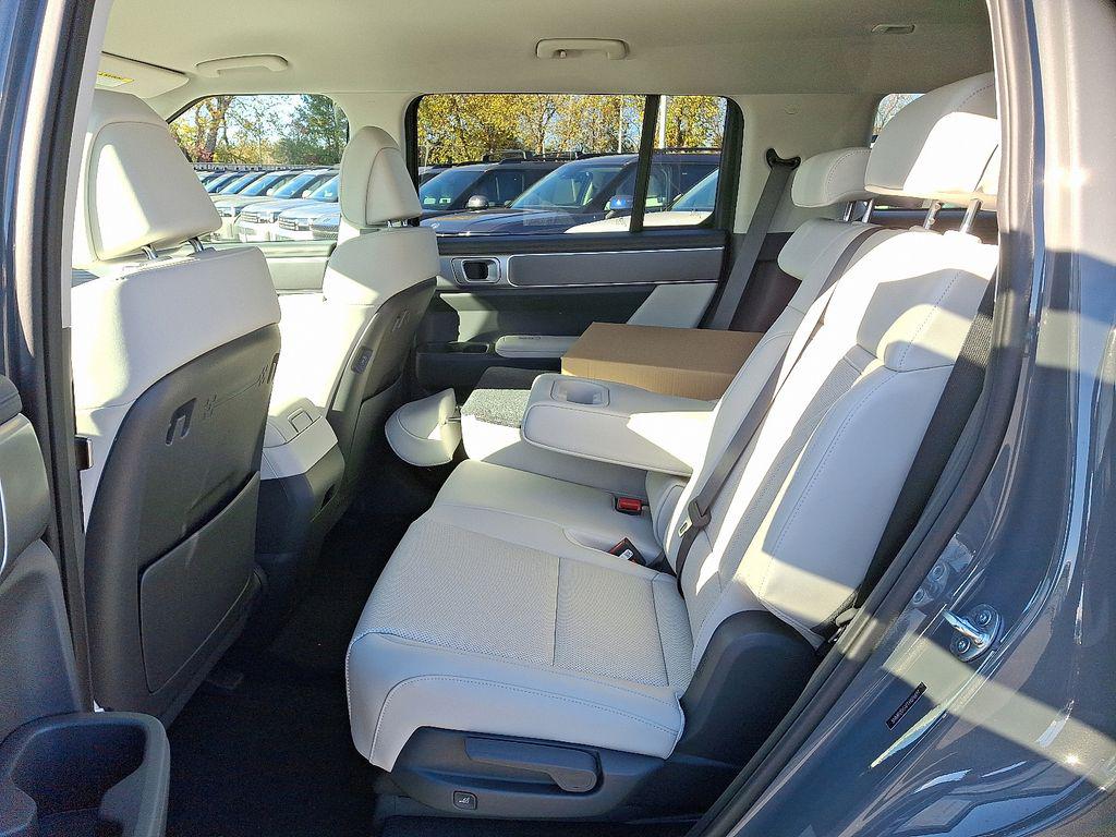 2026 Hyundai Santa Fe SEL - Photo 5