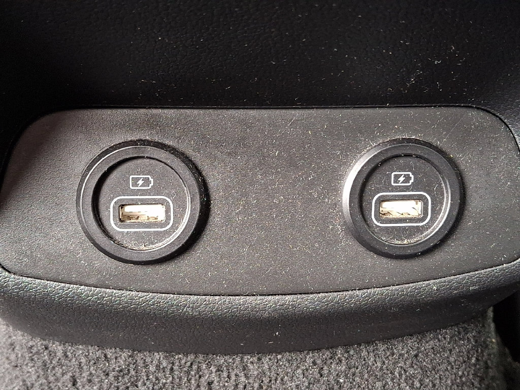 2021 Hyundai Santa Fe SEL - Photo 12