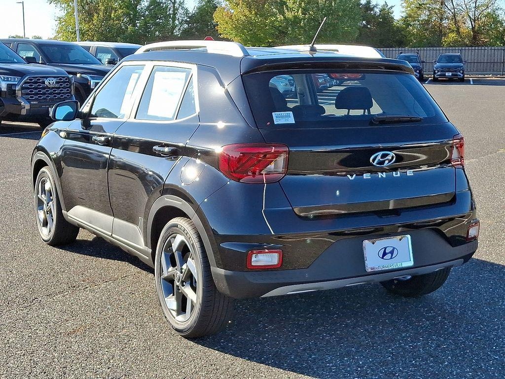 New 2026 Hyundai Venue SEL SUV