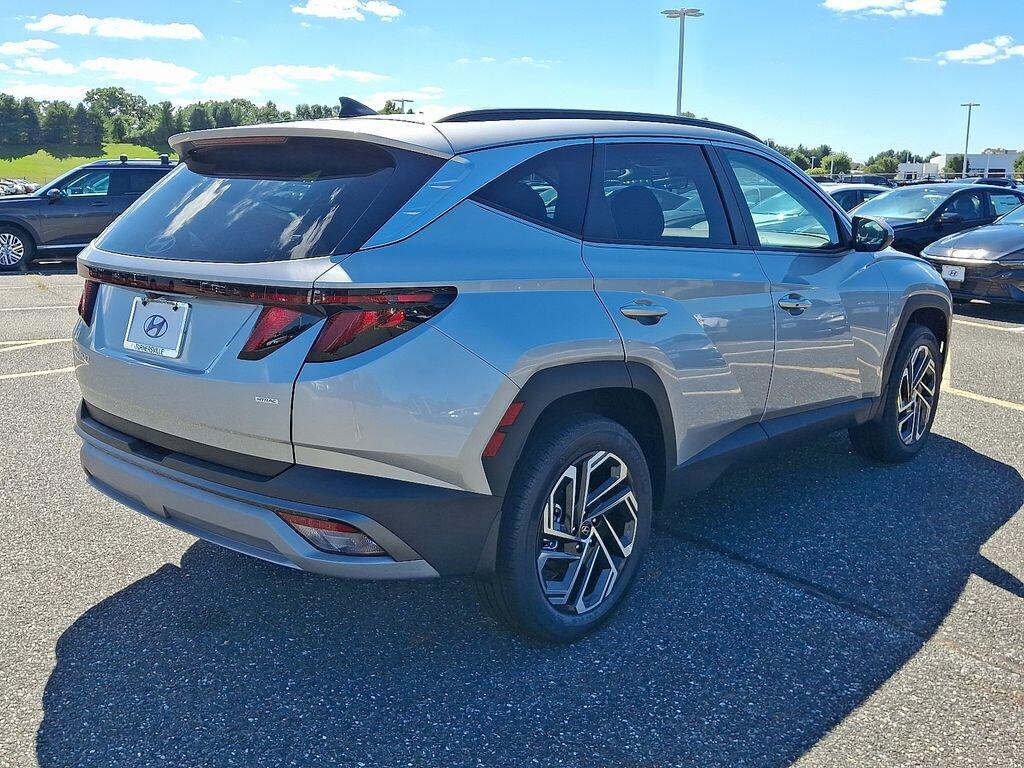 New 2026 Hyundai Tucson SEL Plus AWD SUV