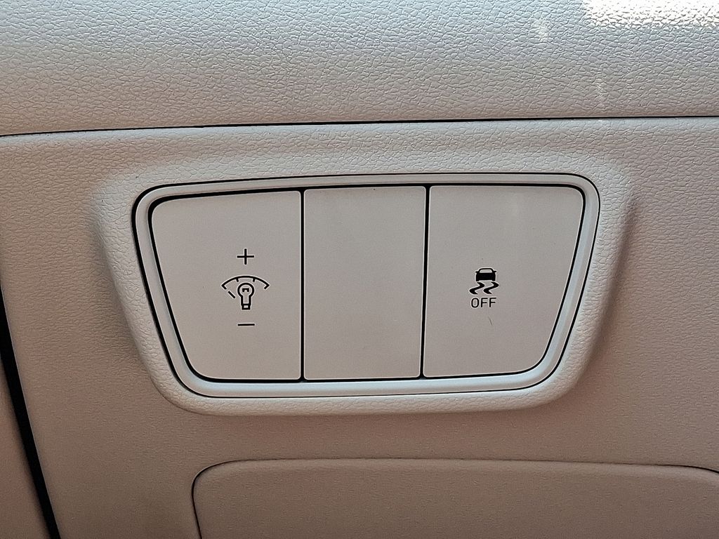 2024 Hyundai Tucson SE - Photo 23