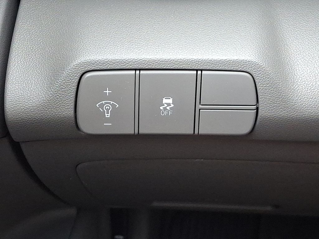 2024 Hyundai Elantra SEL - Photo 25