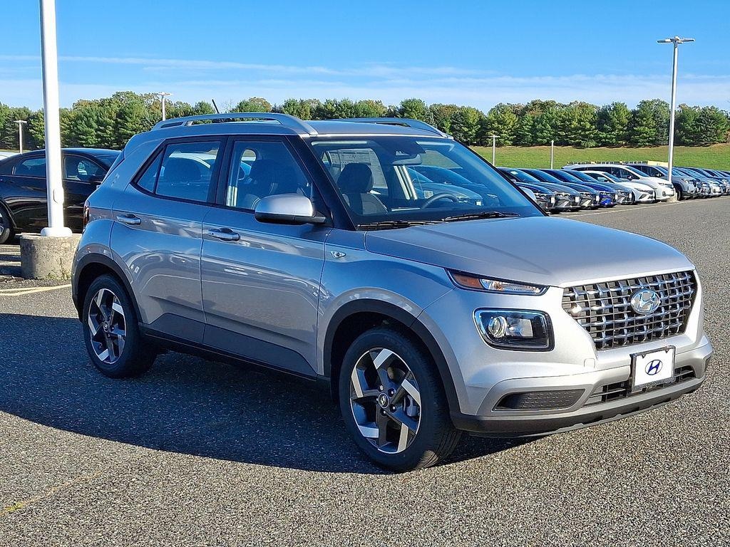 New 2026 Hyundai Venue SEL SUV
