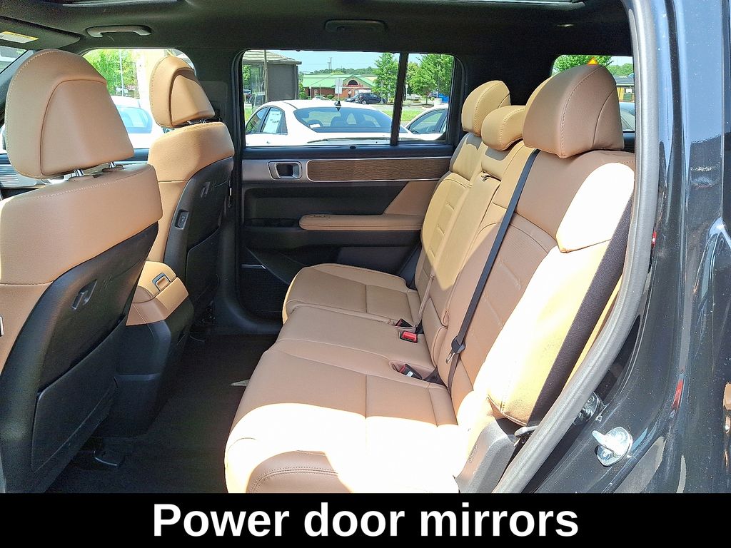 2024 Hyundai Santa Fe Limited HEV - Photo 11