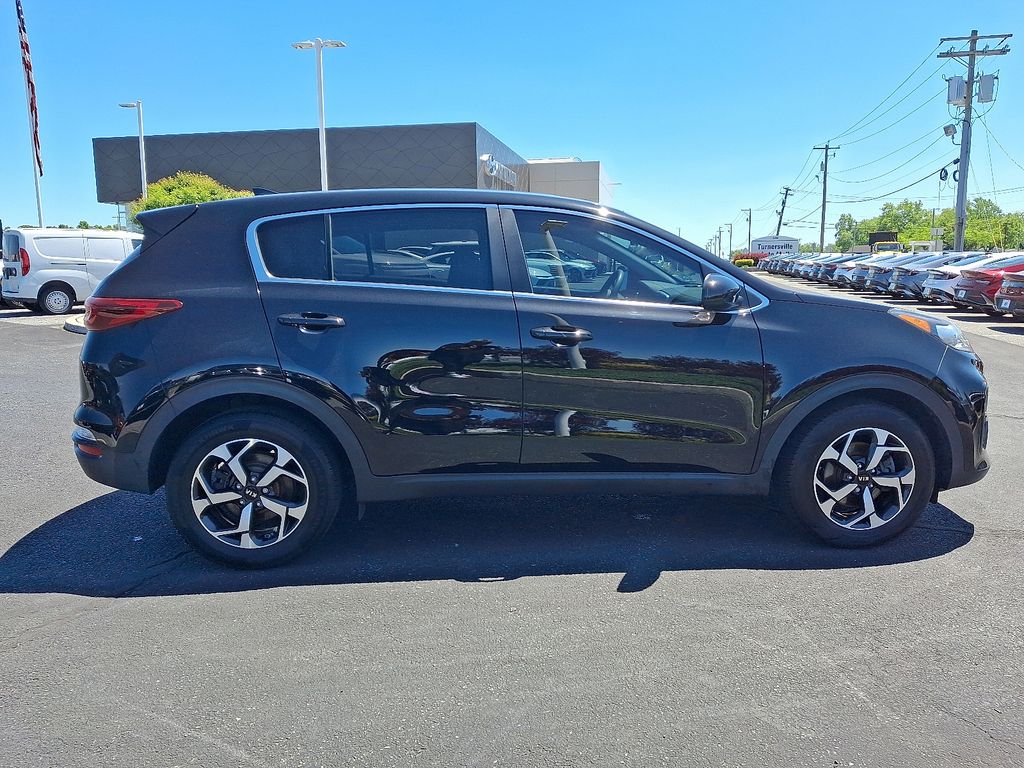 2020 Kia Sportage LX - Photo 8